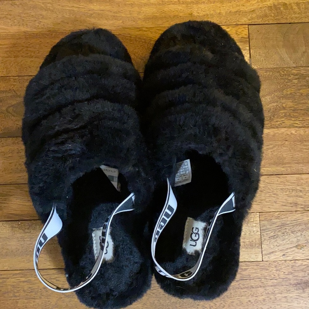 Ugg fluff yeah slides size 10, worn twice size 10